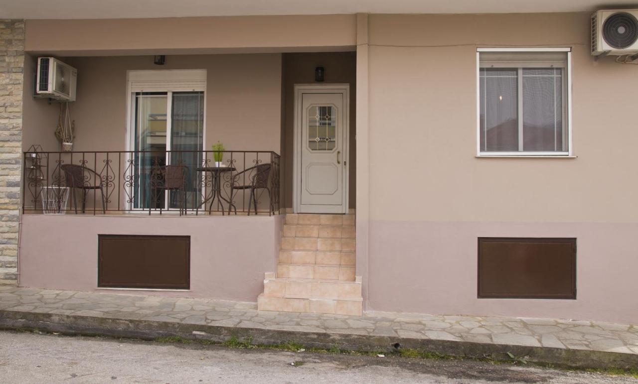 לימנריה Iria'S Apartments מראה חיצוני תמונה